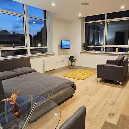 Studio Flat In Tottenham Londýn Exteriér fotografie